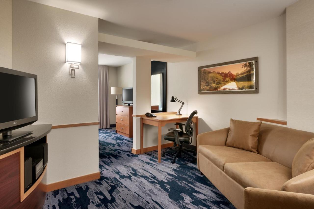 Fairfield Inn & Suites By Marriott Tallahassee Central Екстер'єр фото